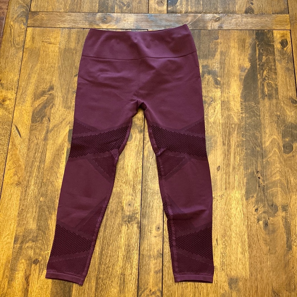 Fabletics Crop Leggings